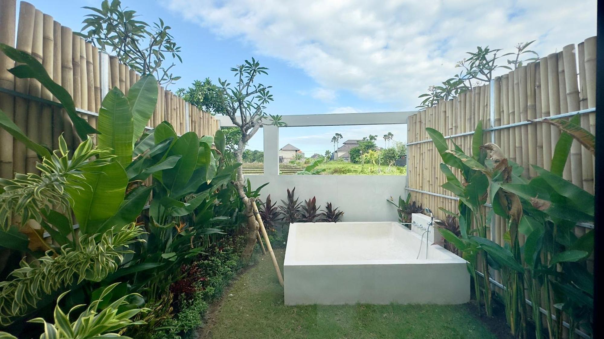 The R Apartments Pererenan Canggu Exteriör bild