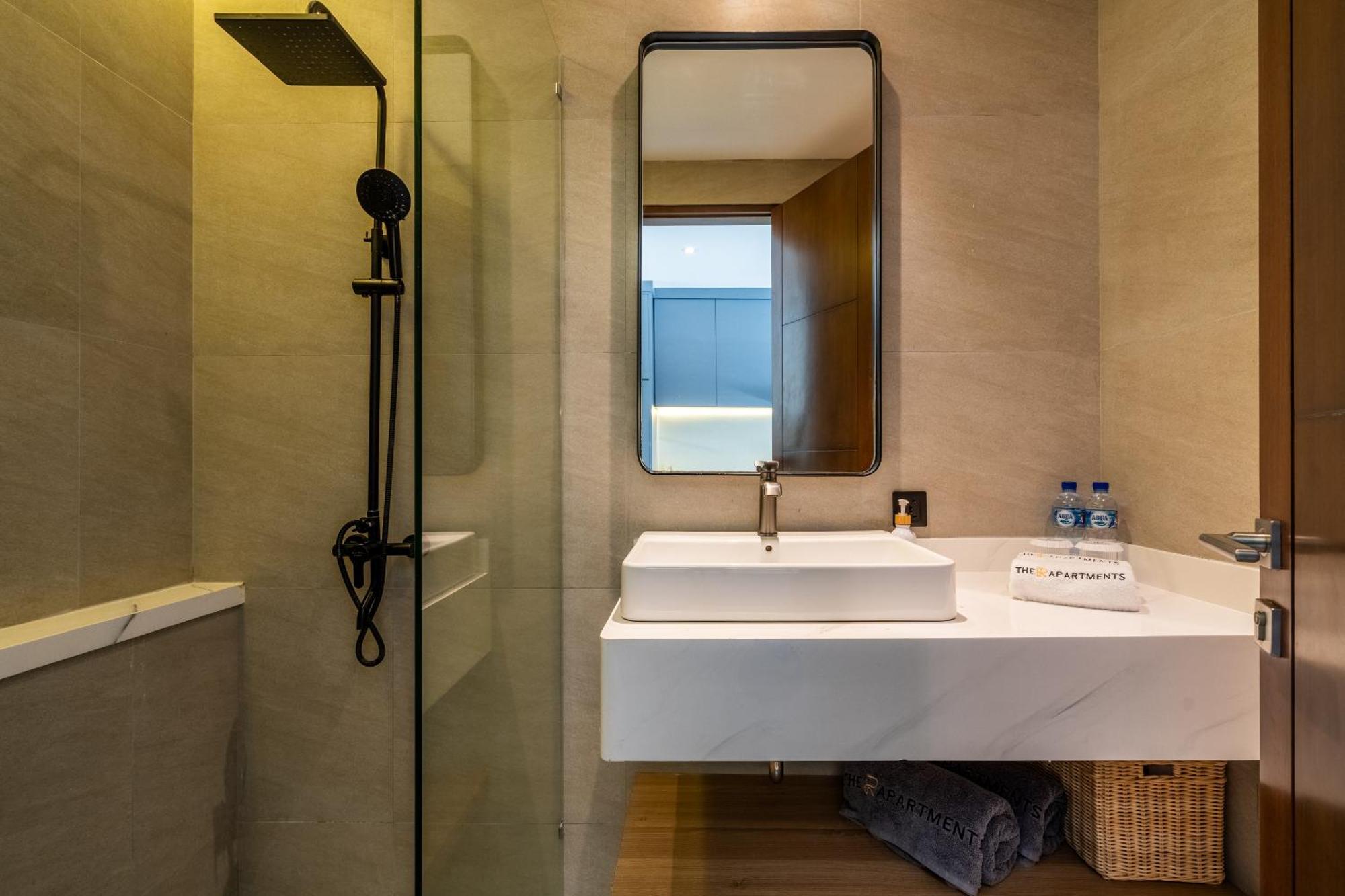 The R Apartments Pererenan Canggu Exteriör bild